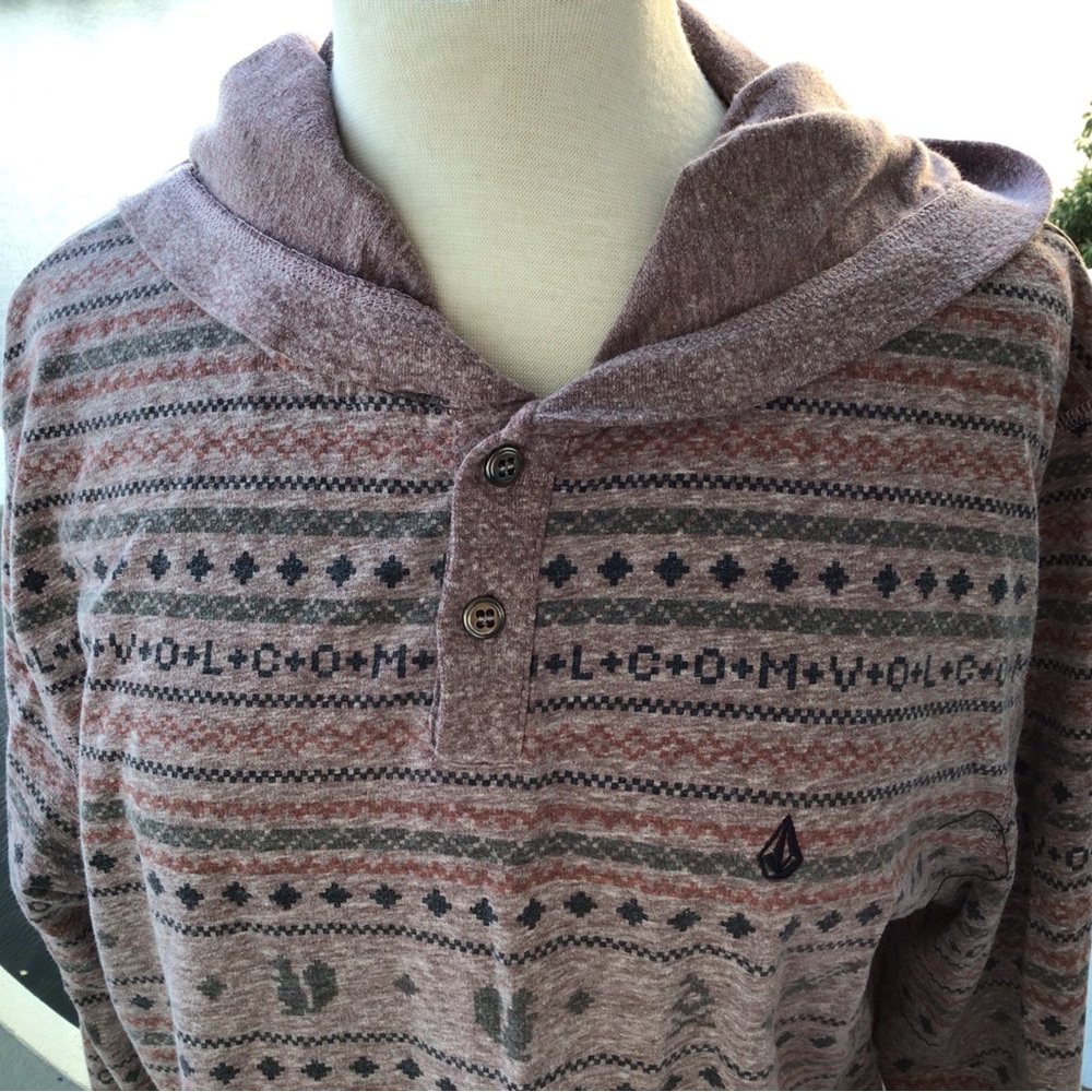 Volcom Signature Patterned Hooded Long Sleeve Shirt - Picture 2 of 8